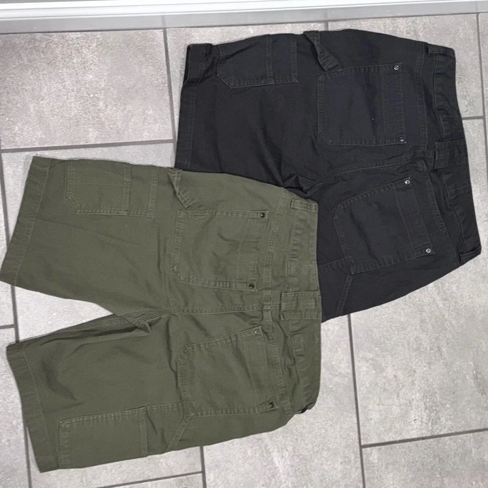 Duluth Trading Co CurveSetter Shorts Womens 10 Grey Green Lot 2 EUC Stretch - Picture 4 of 10